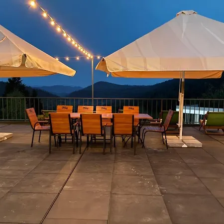 Resort Zveniv Oryavchyk